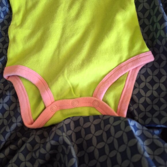 i have grandma on speed dial onesie 3 months - Picture 5 of 7